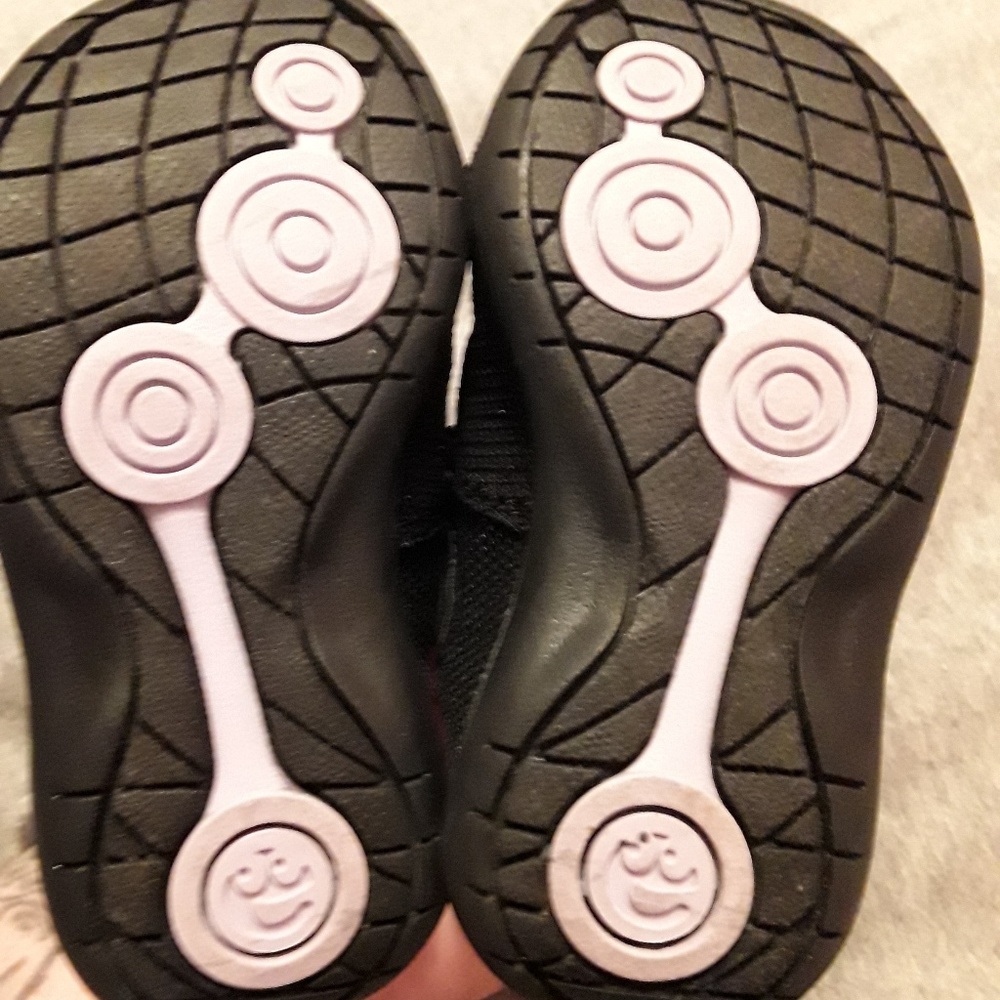 Stride Rite Shoes - Picture 3 of 4